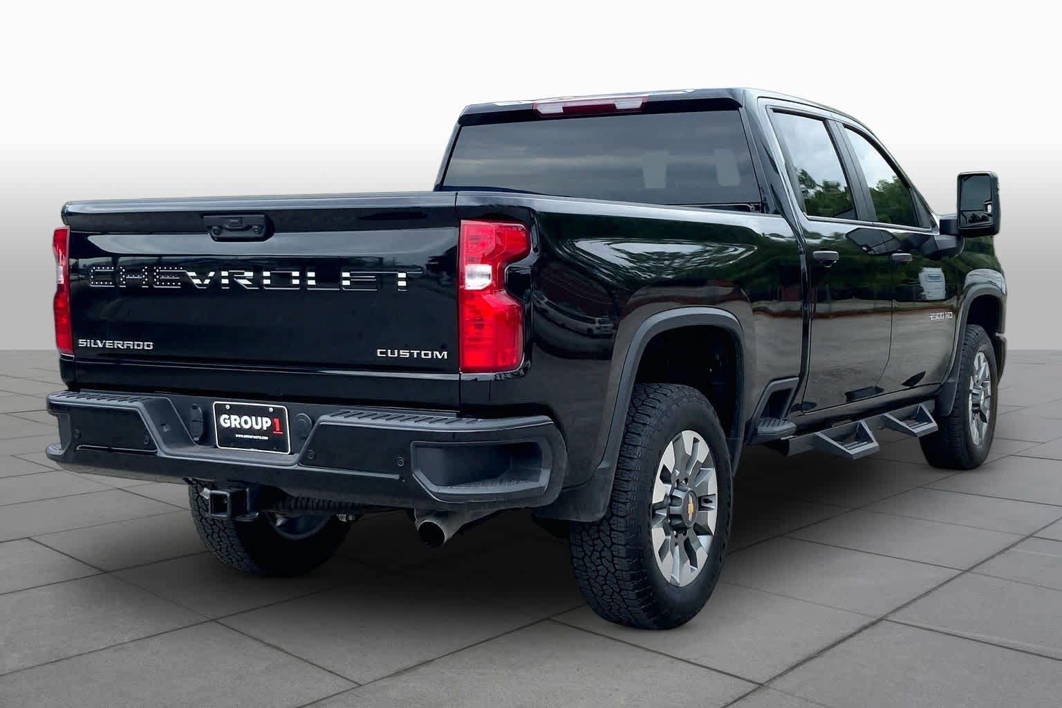 Used 2026 Chevrolet Silverado 2500 Custom w/ Custom Value Package AWD/4WD image 13