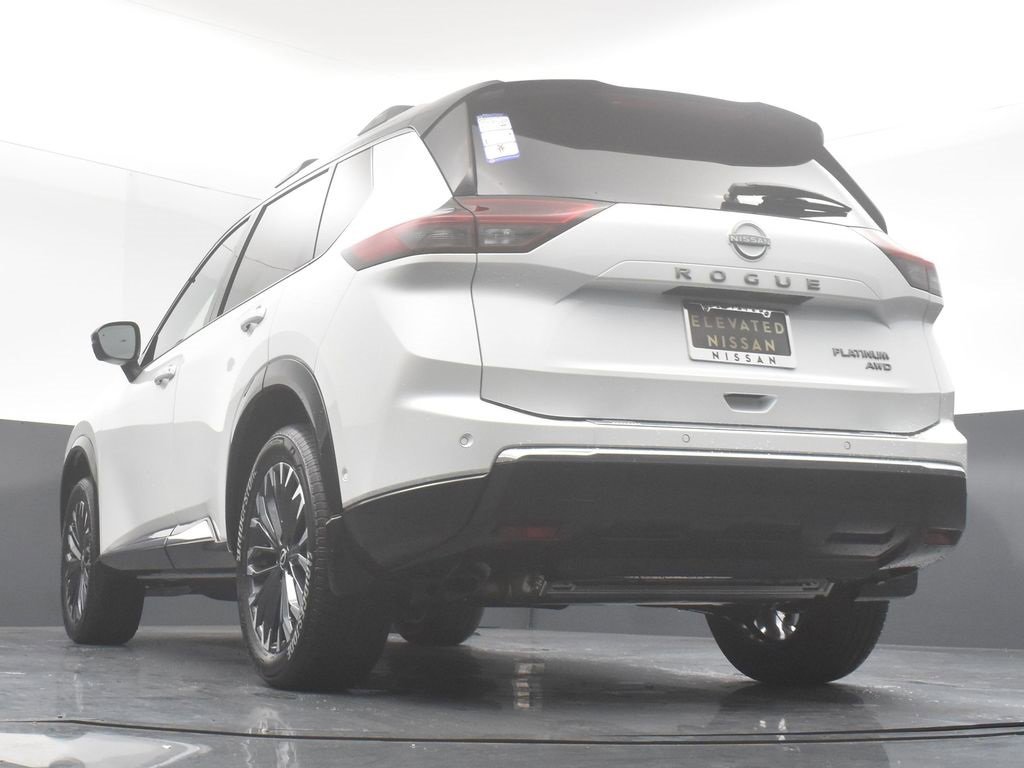 New 2026 Nissan Rogue Platinum image 31