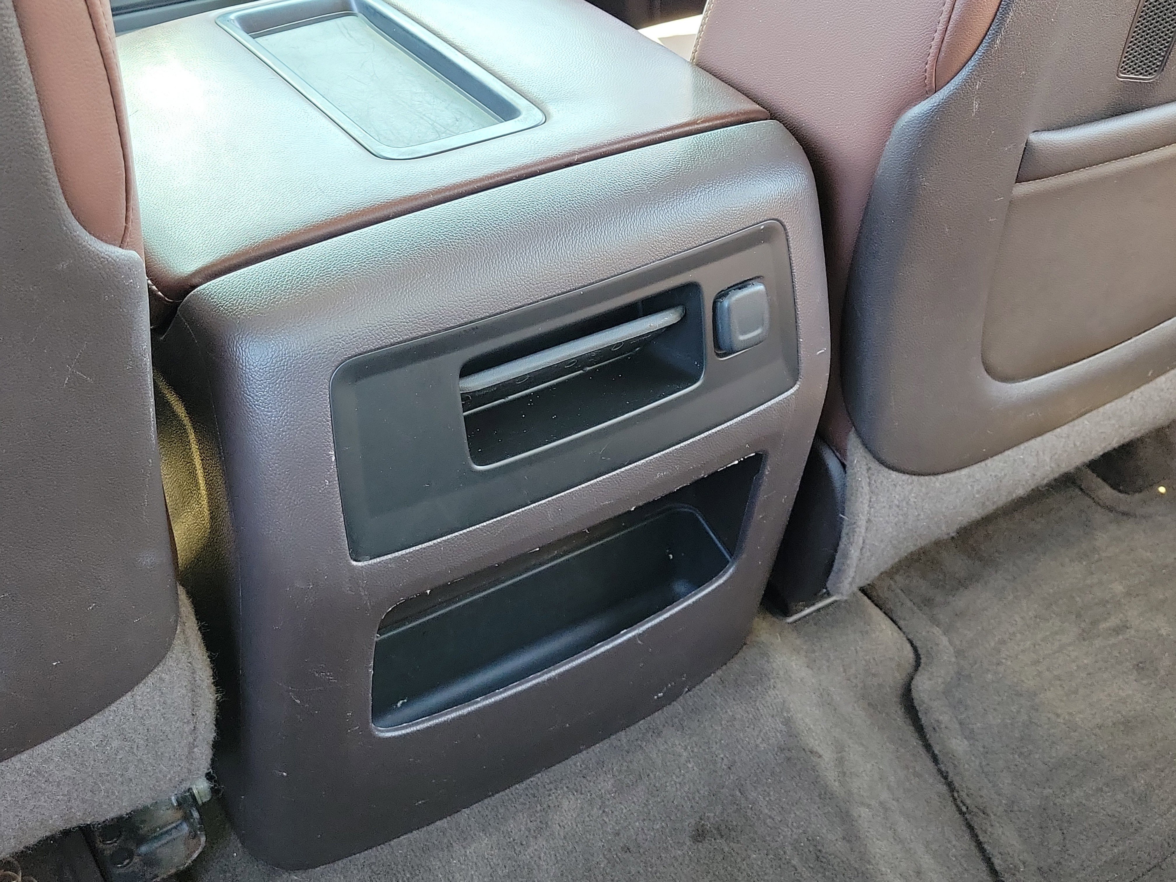 Used 2014 Chevrolet Silverado 1500 High Country w/ High Country Premium Package AWD/4WD image 14