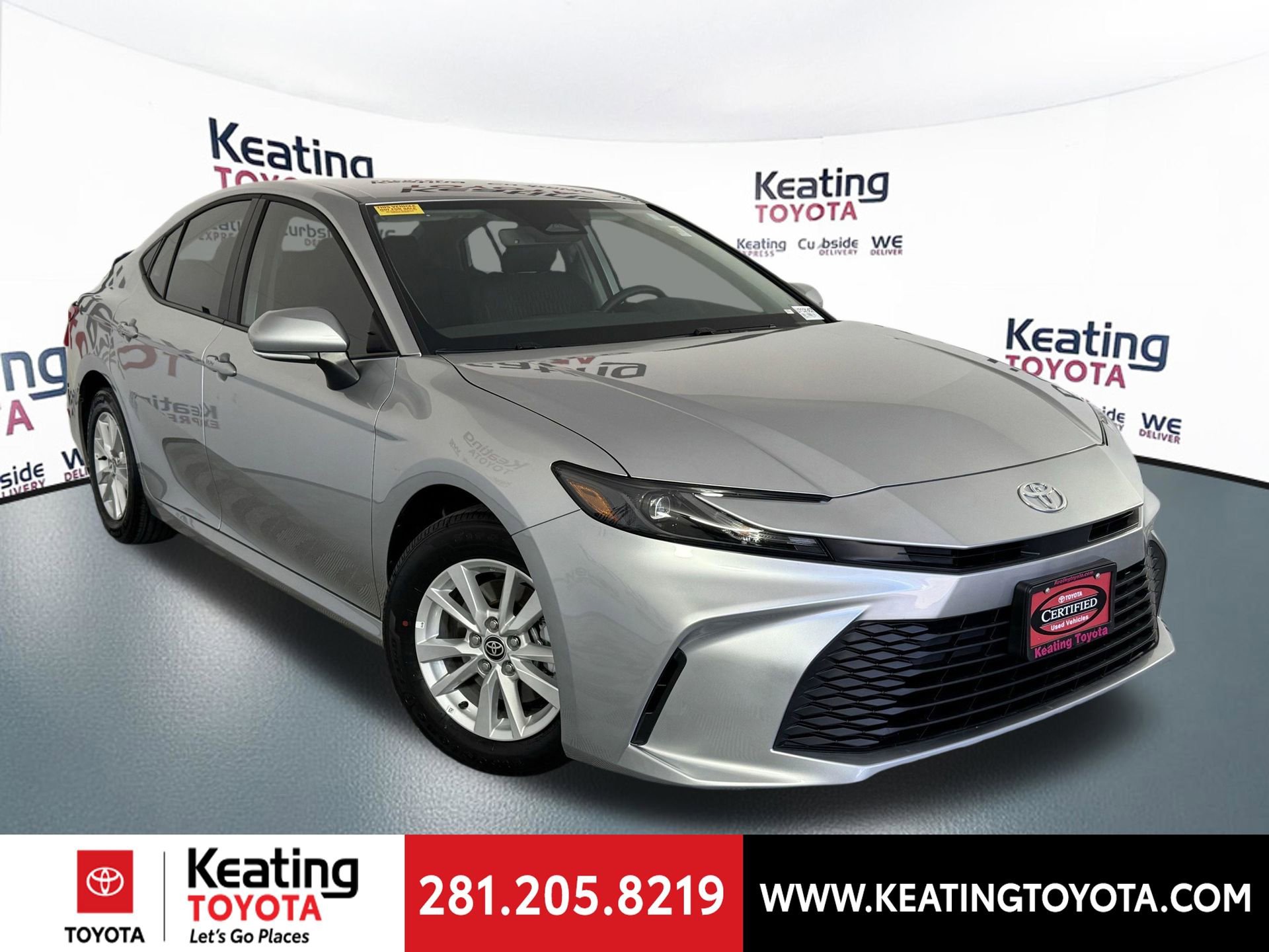 Used 2026 Toyota Camry LE w/ Convenience Package image 2
