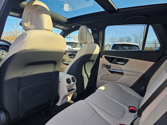 New 2026 Mercedes-Benz GLC 300 4MATIC image 23