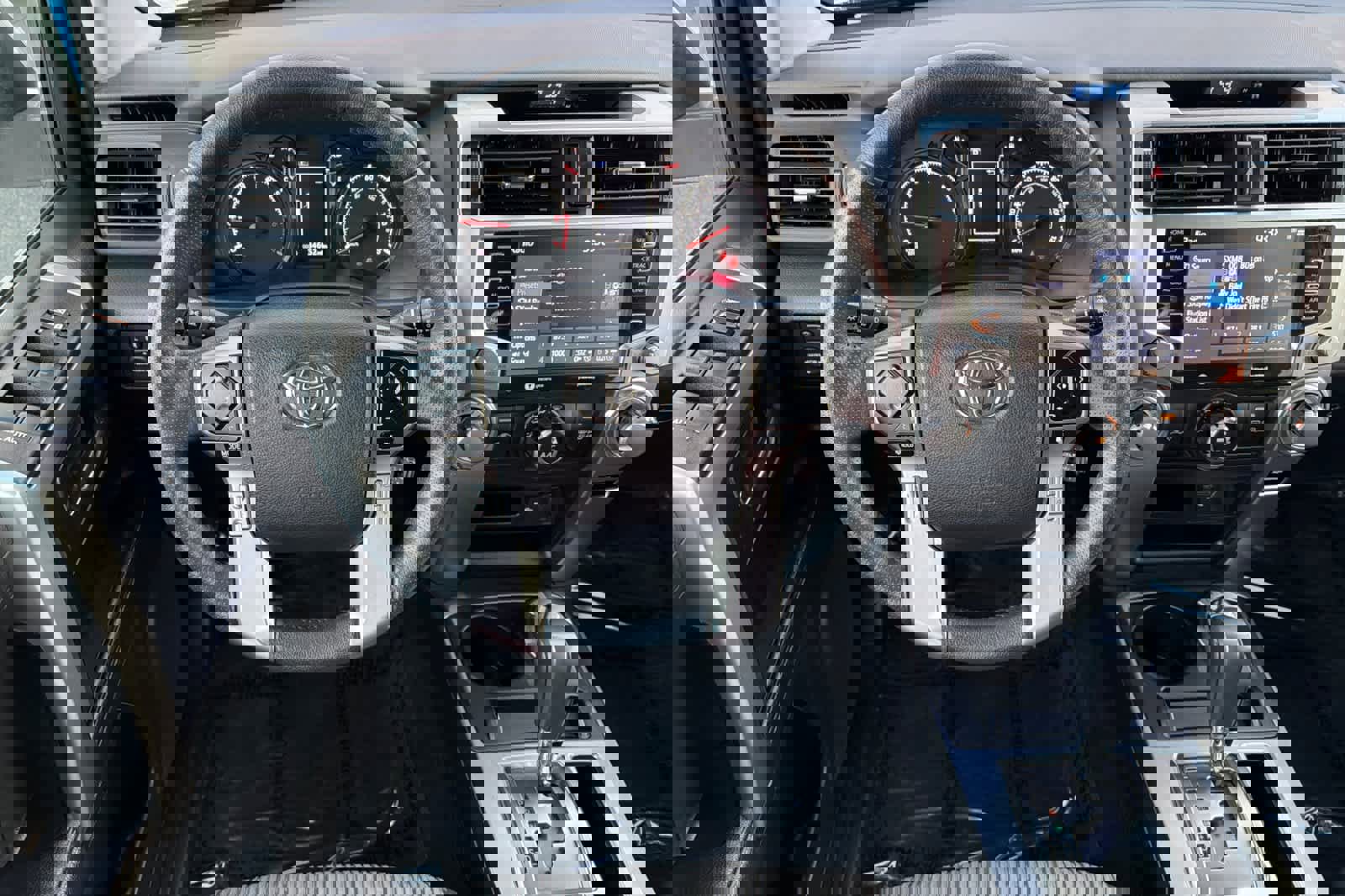 Used 2024 Toyota 4Runner SR5 image 16