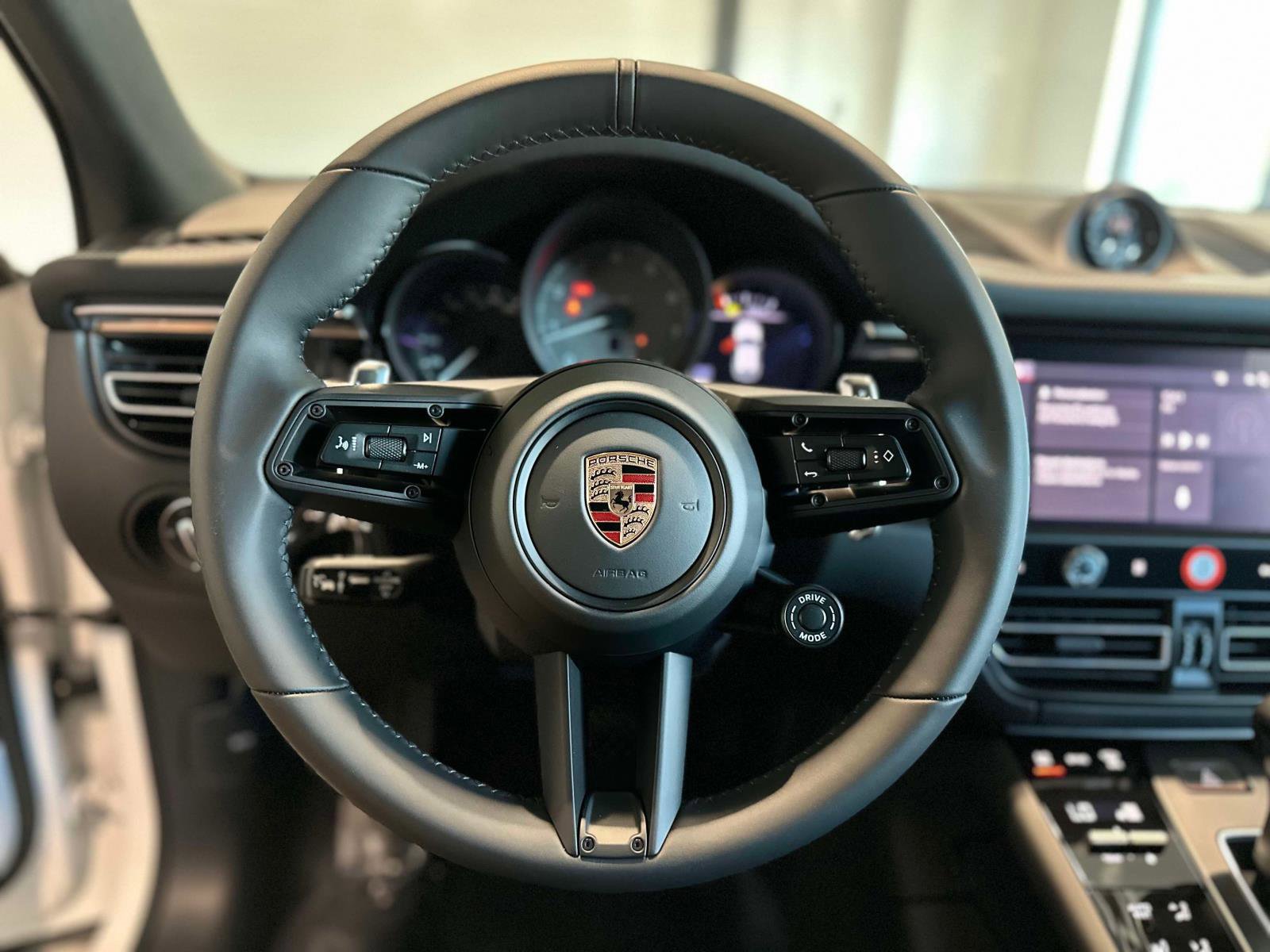 New 2026 Porsche Macan S AWD/4WD image 25