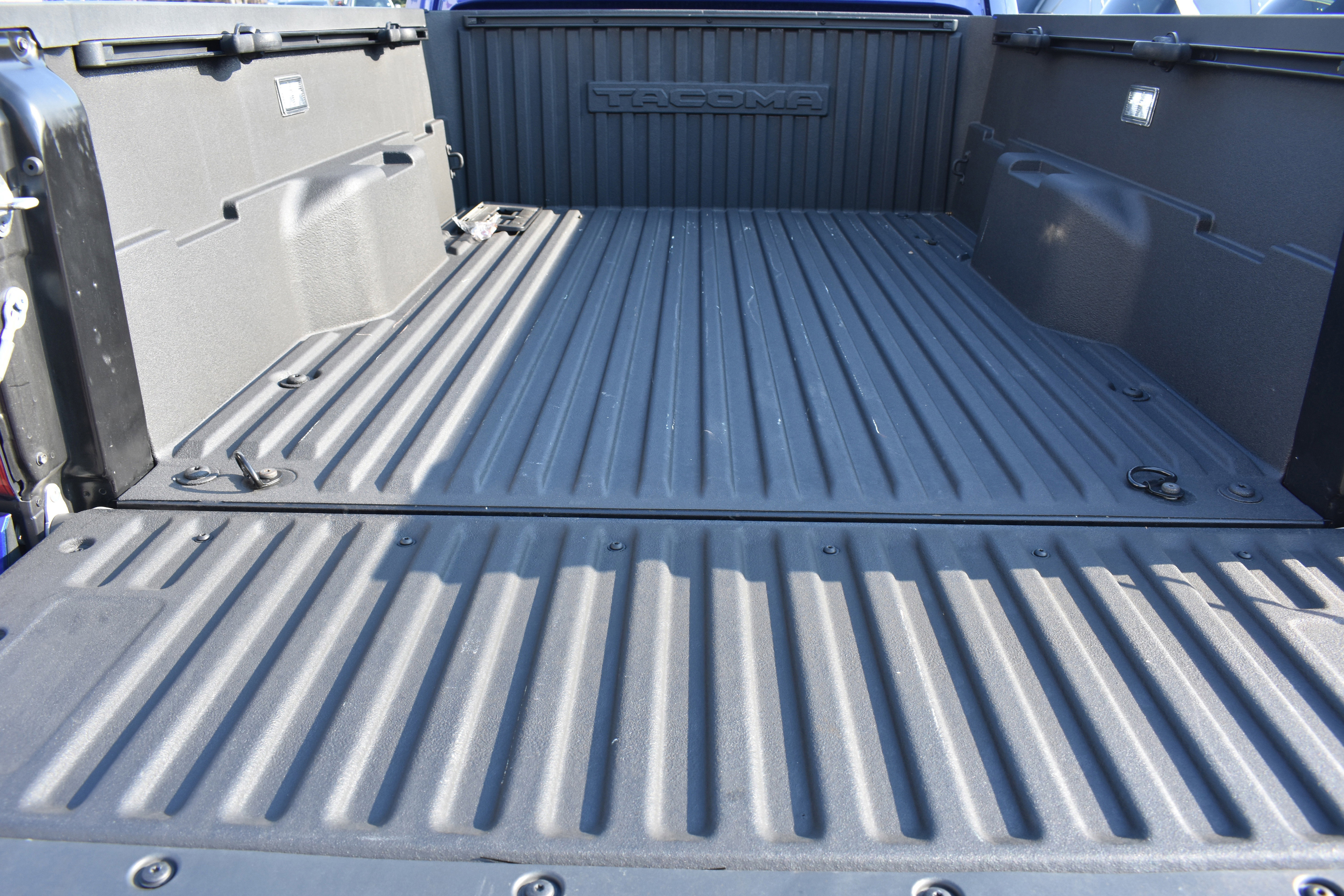 Used 2024 Toyota Tacoma TRD Sport image 34