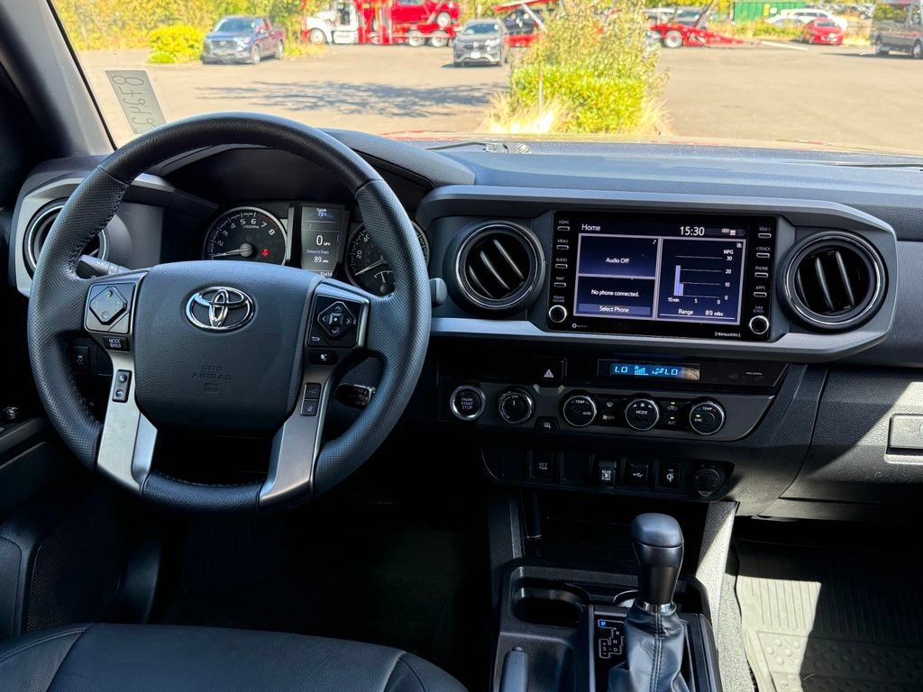 Certified 2023 Toyota Tacoma TRD Off-Road AWD/4WD image 28