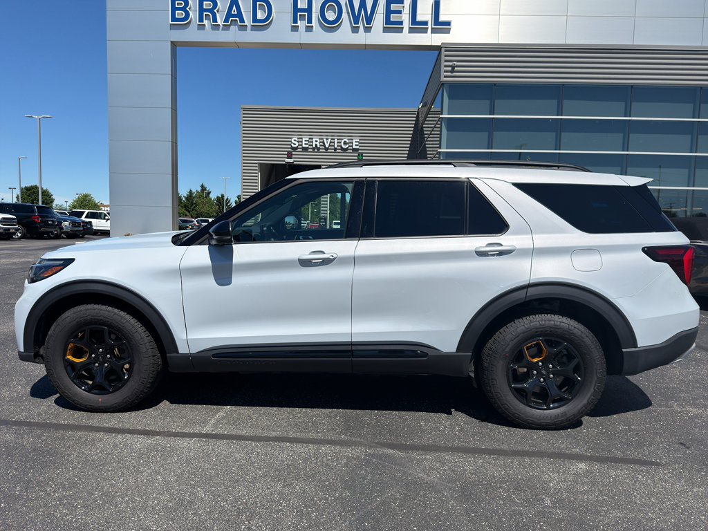 Used 2026 Ford Explorer Tremor w/ Tremor Convenience Package AWD/4WD image 9