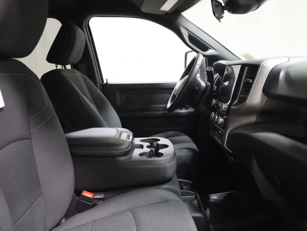 New 2026 RAM 5500 Tradesman AWD/4WD image 14