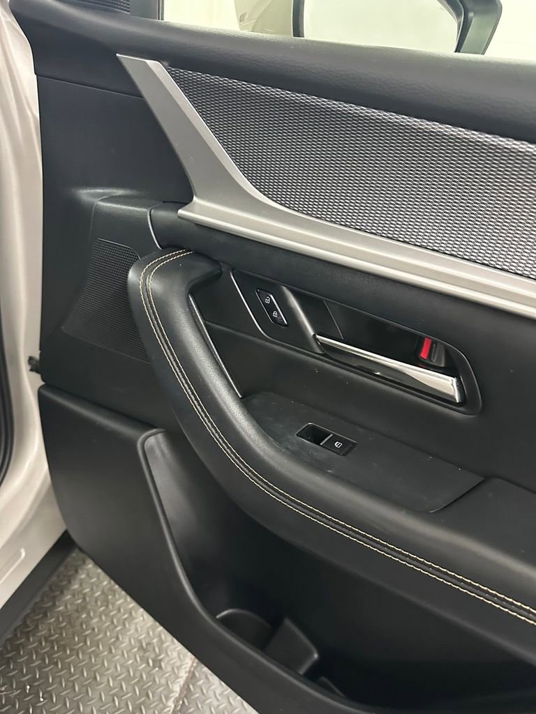 Used 2024 MAZDA CX-90 3.3 Turbo w/ Preferred Package image 37