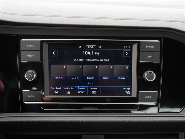 Certified 2024 Volkswagen Jetta S image 25