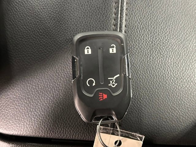 Used 2023 GMC Terrain SLT image 30