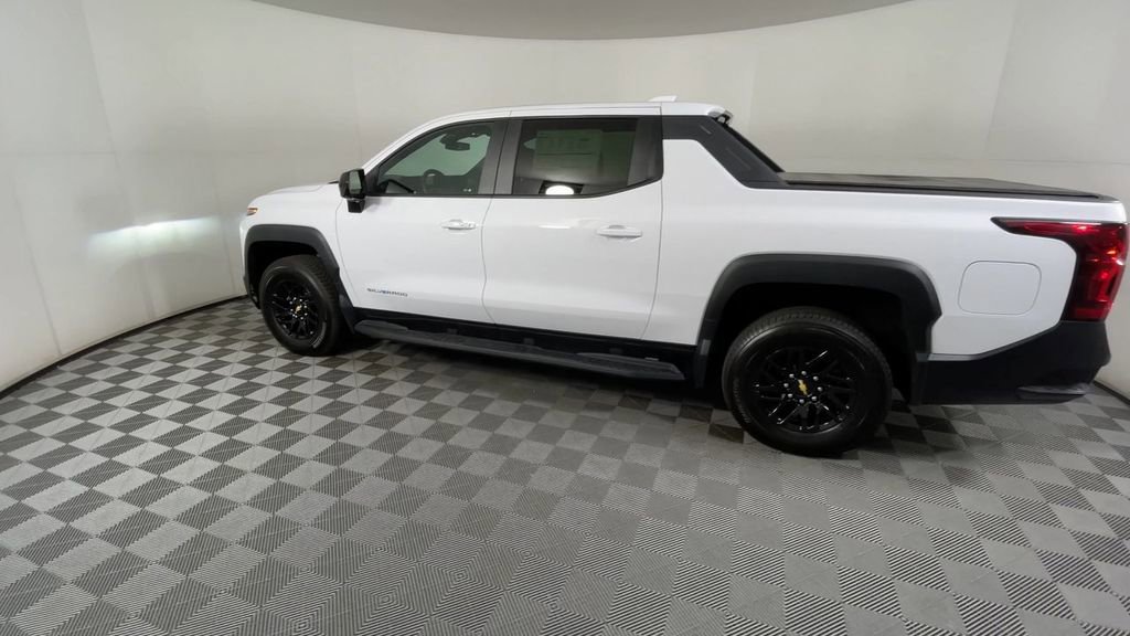 New 2024 Chevrolet Silverado EV W/T image 7