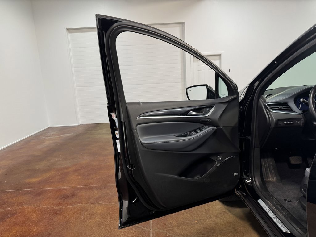 Used 2024 Buick Enclave Premium image 56
