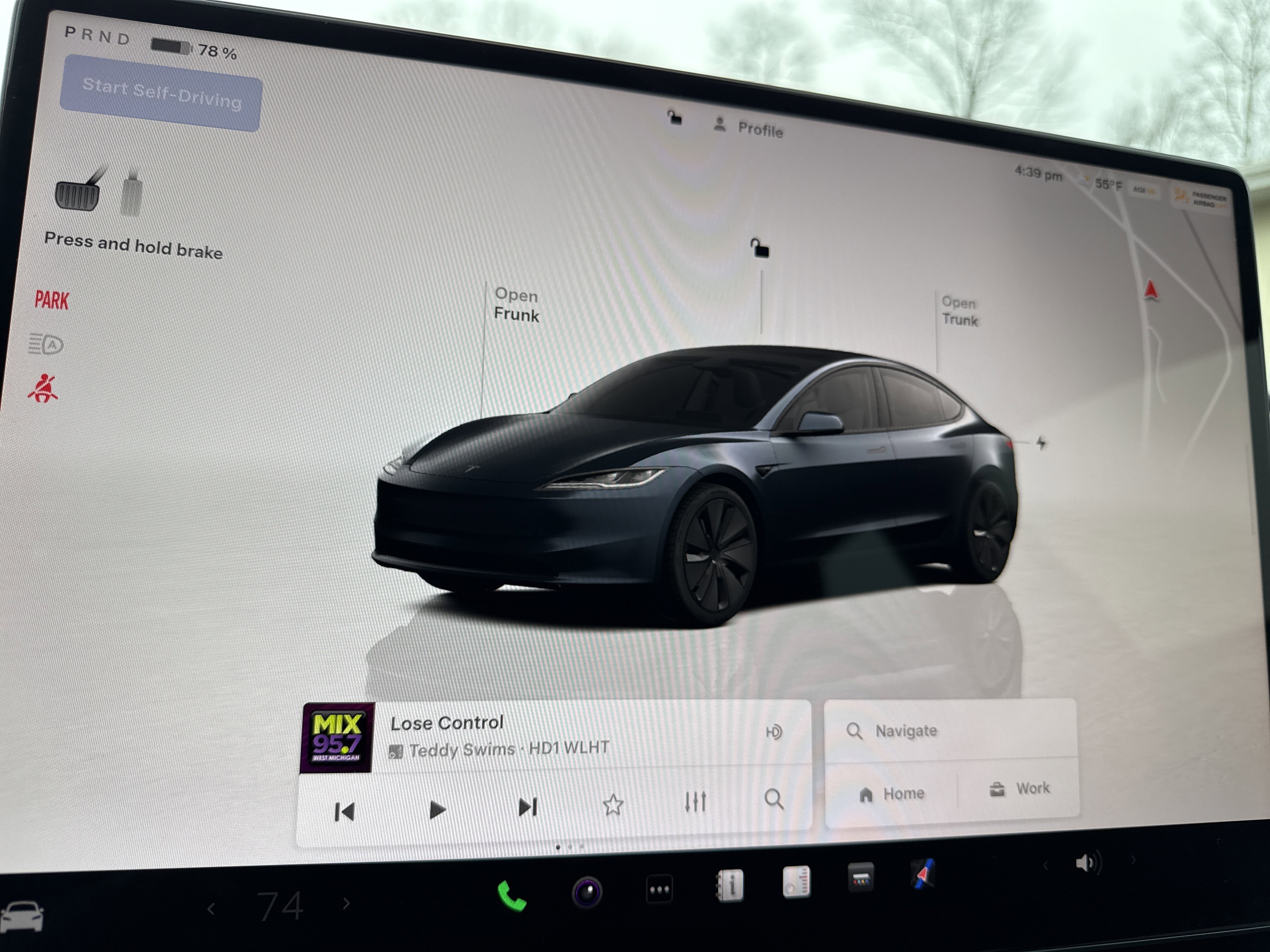 Used 2024 Tesla Model 3 Standard Range image 25