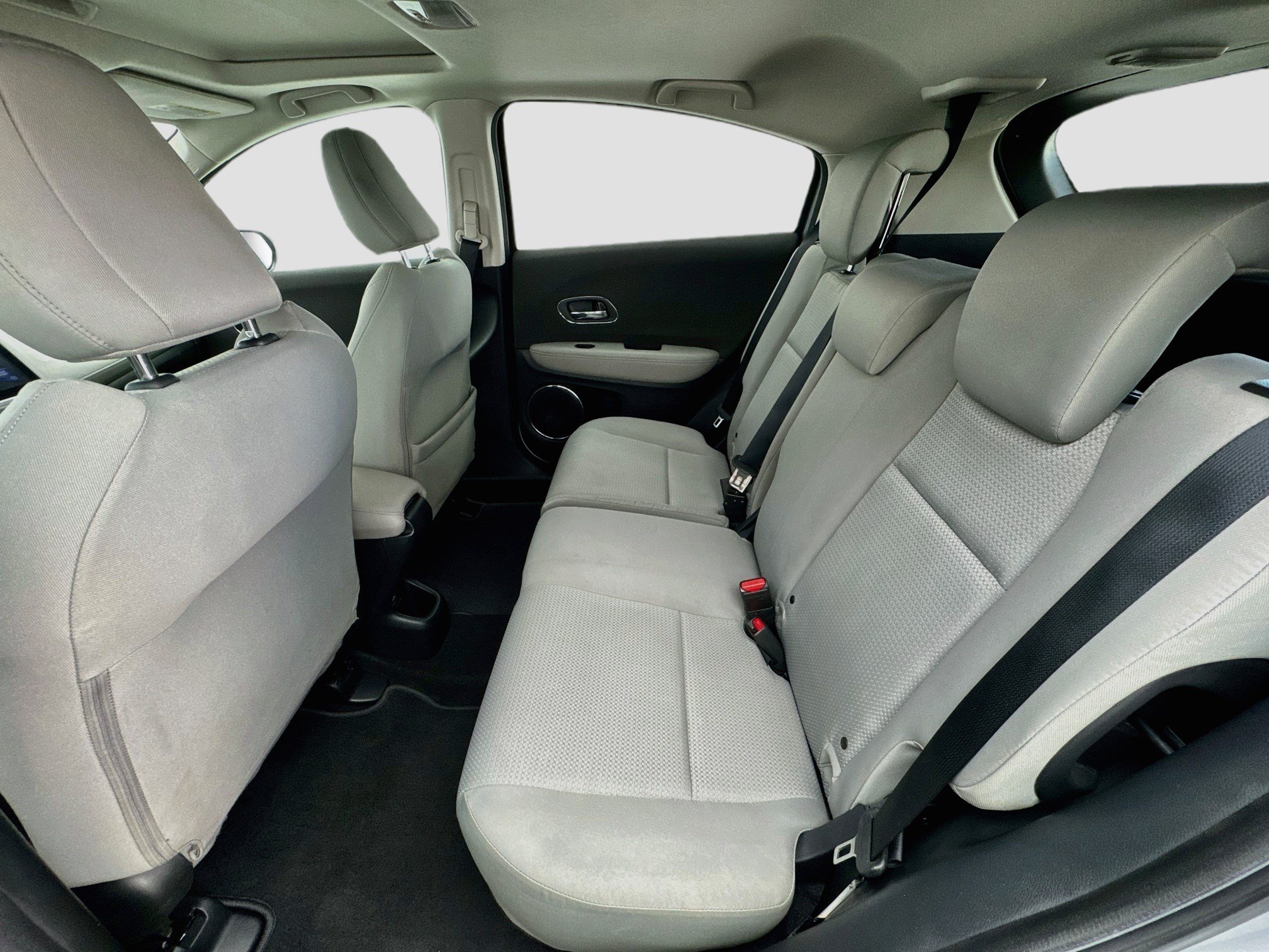 Used 2019 Honda HR-V EX image 16
