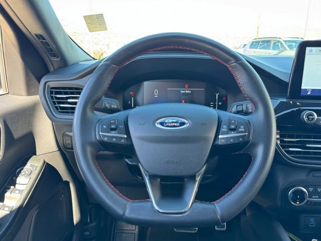 Used 2023 Ford Escape ST-Line AWD/4WD image 16