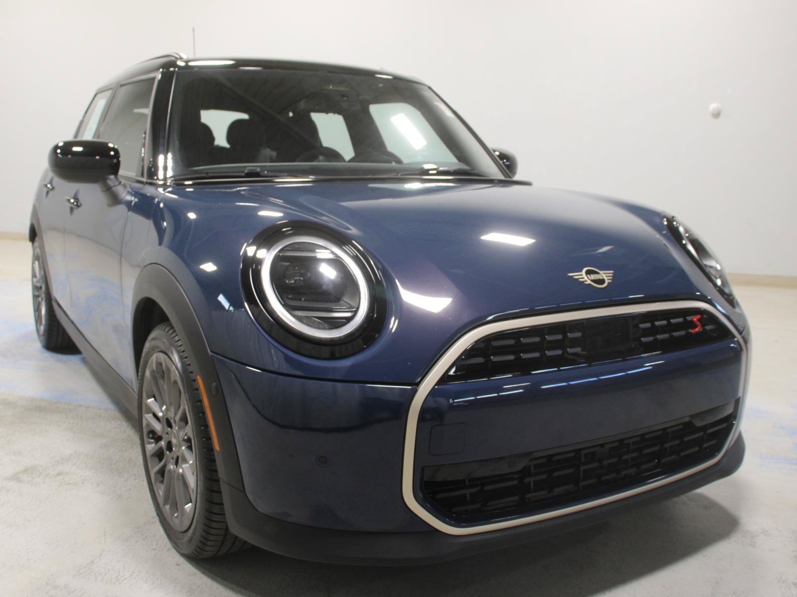 Certified 2026 MINI Cooper S FWD image 12