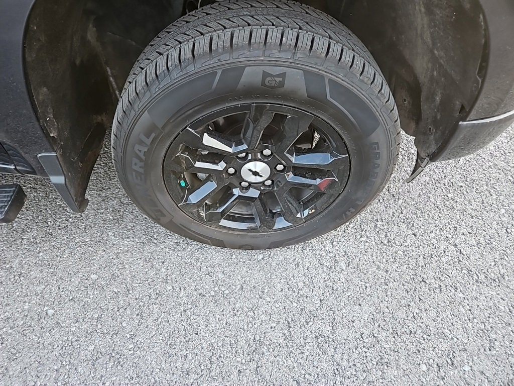 Used 2024 Chevrolet Silverado 1500 RST w/ Z71 Off-Road Package image 11