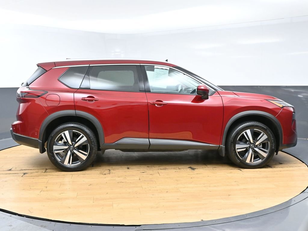 Used 2024 Nissan Rogue SL w/ SL Premium Package AWD/4WD image 8