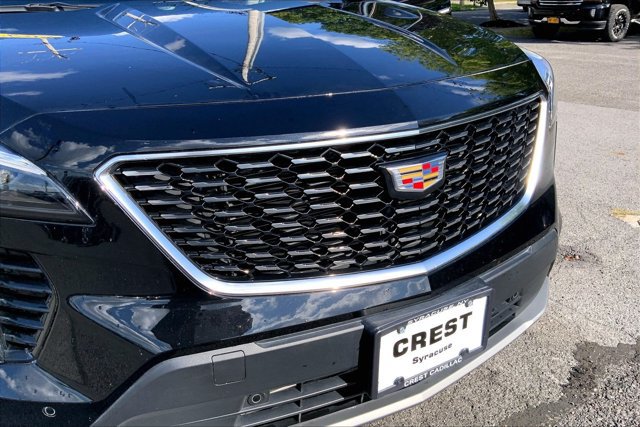 Used 2023 Cadillac XT4 Premium Luxury w/ Technology Package AWD/4WD image 29