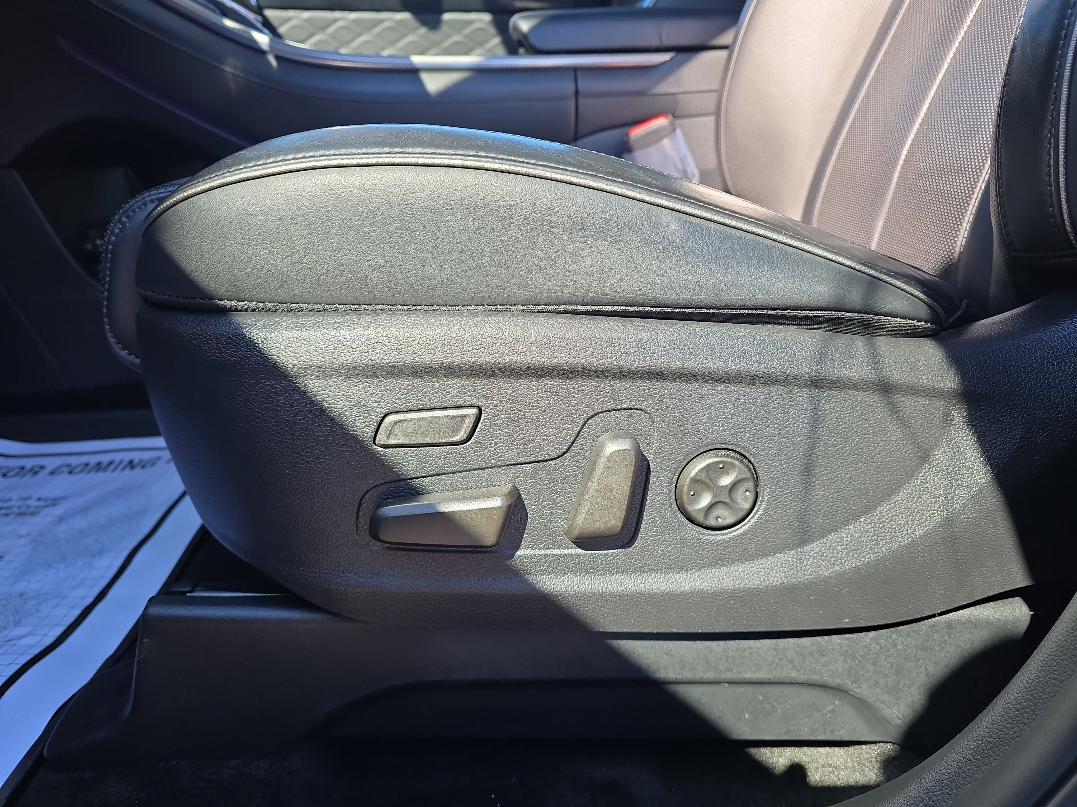 Used 2020 Hyundai Palisade Limited image 13