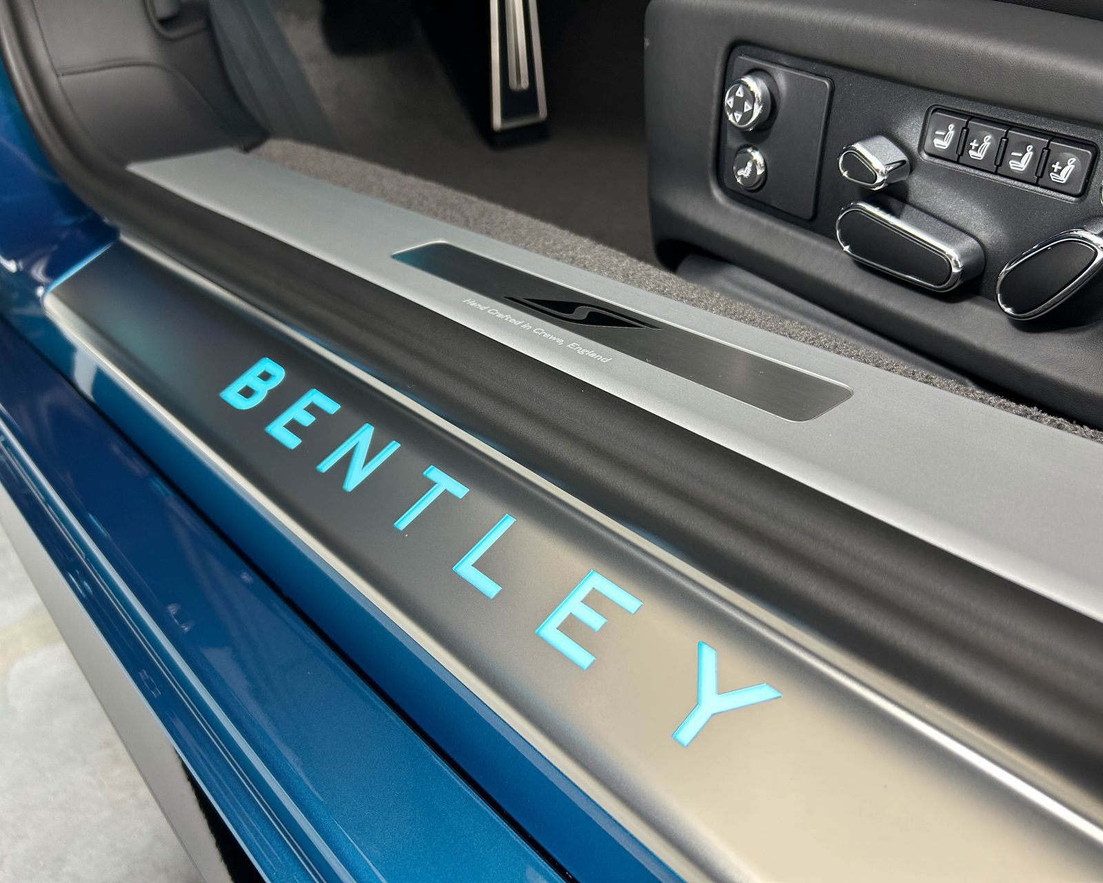 New 2026 Bentley Continental GTC AWD/4WD image 16