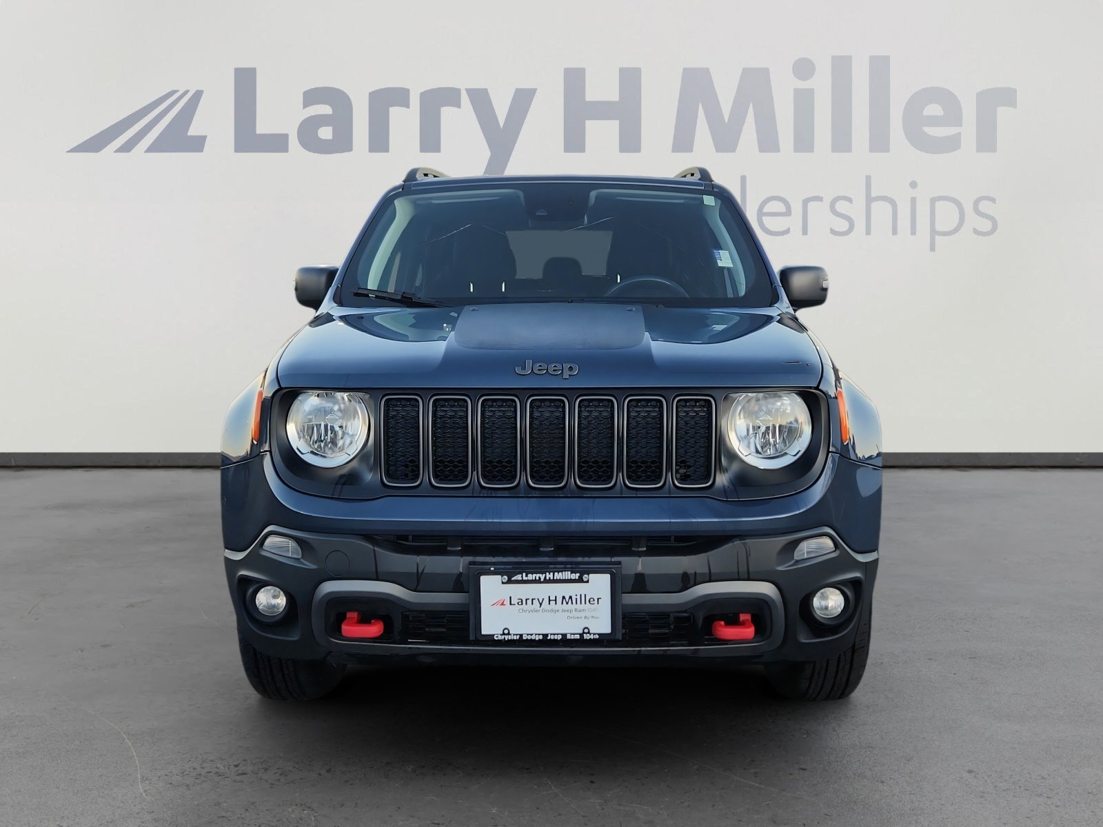 Used 2021 Jeep Renegade Trailhawk image 9