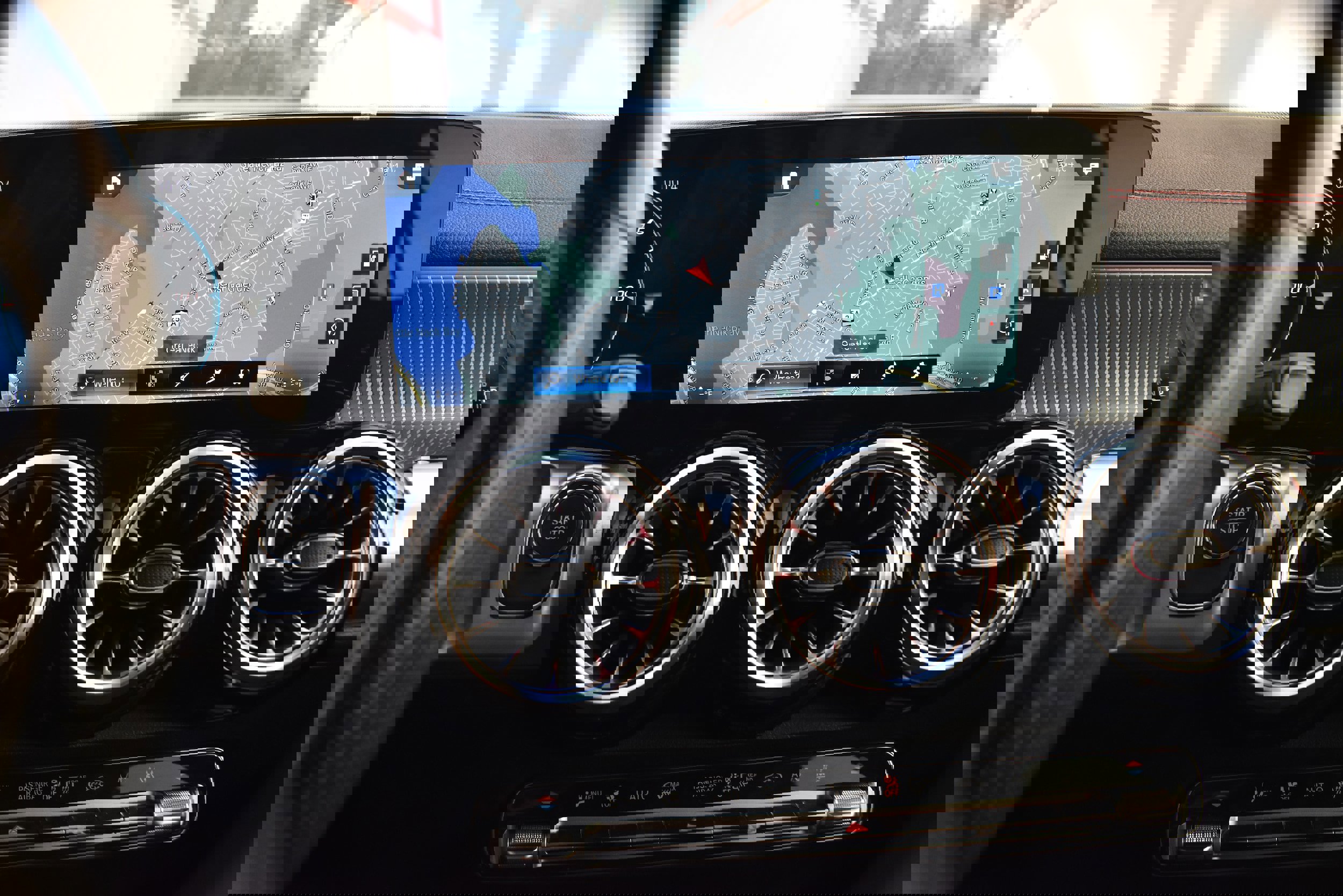 Used 2022 Mercedes-Benz EQB 350 4MATIC w/ AMG Night Package image 32