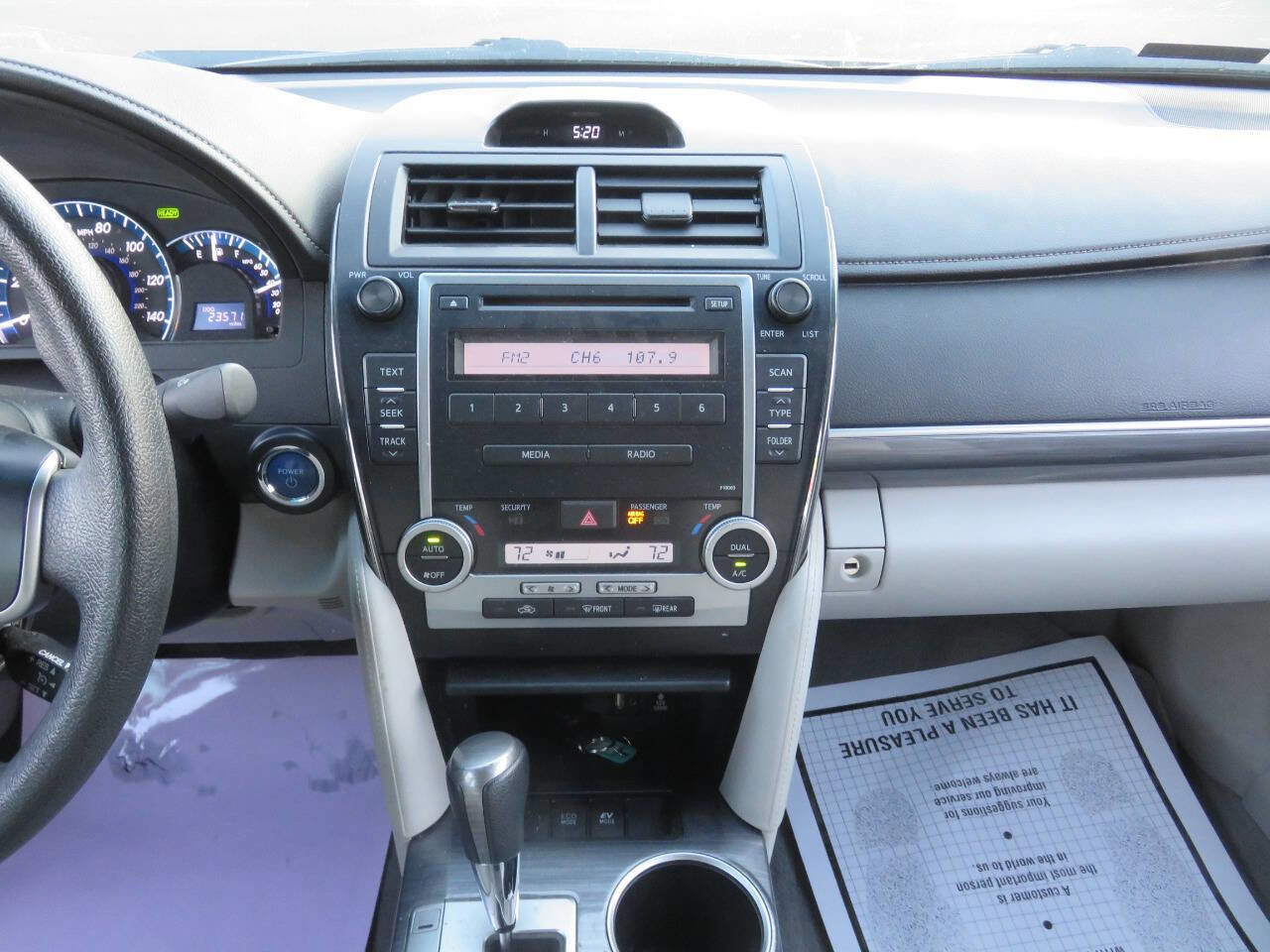 Used 2012 Toyota Camry LE image 16