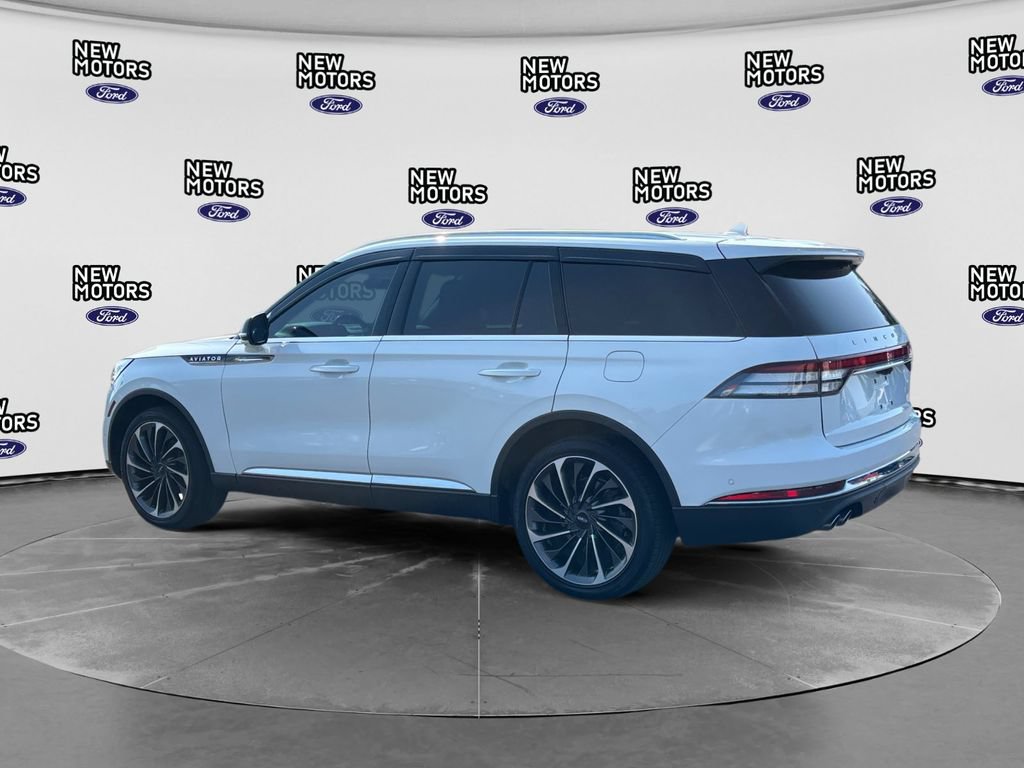 Used 2020 Lincoln Aviator Reserve w/ Equipment Group 202A AWD/4WD image 3
