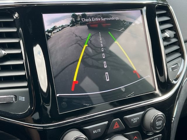 Used 2020 Jeep Grand Cherokee Limited AWD/4WD image 26