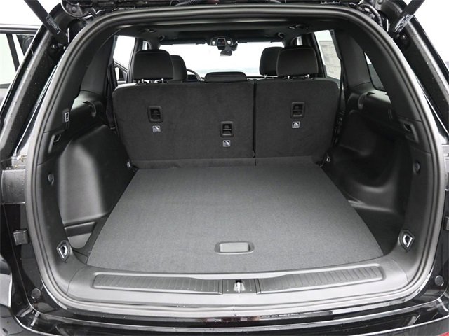 New 2025 Jeep Grand Cherokee Laredo X w/ Luxury Tech Group I image 19