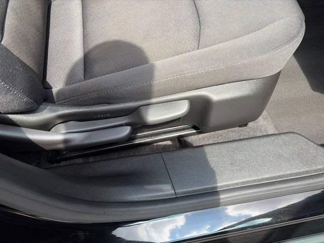 Used 2024 Chevrolet Malibu LT FWD image 40