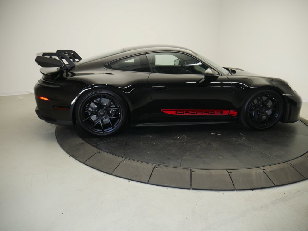 Used 2025 Porsche 911 GT3 RWD image 8