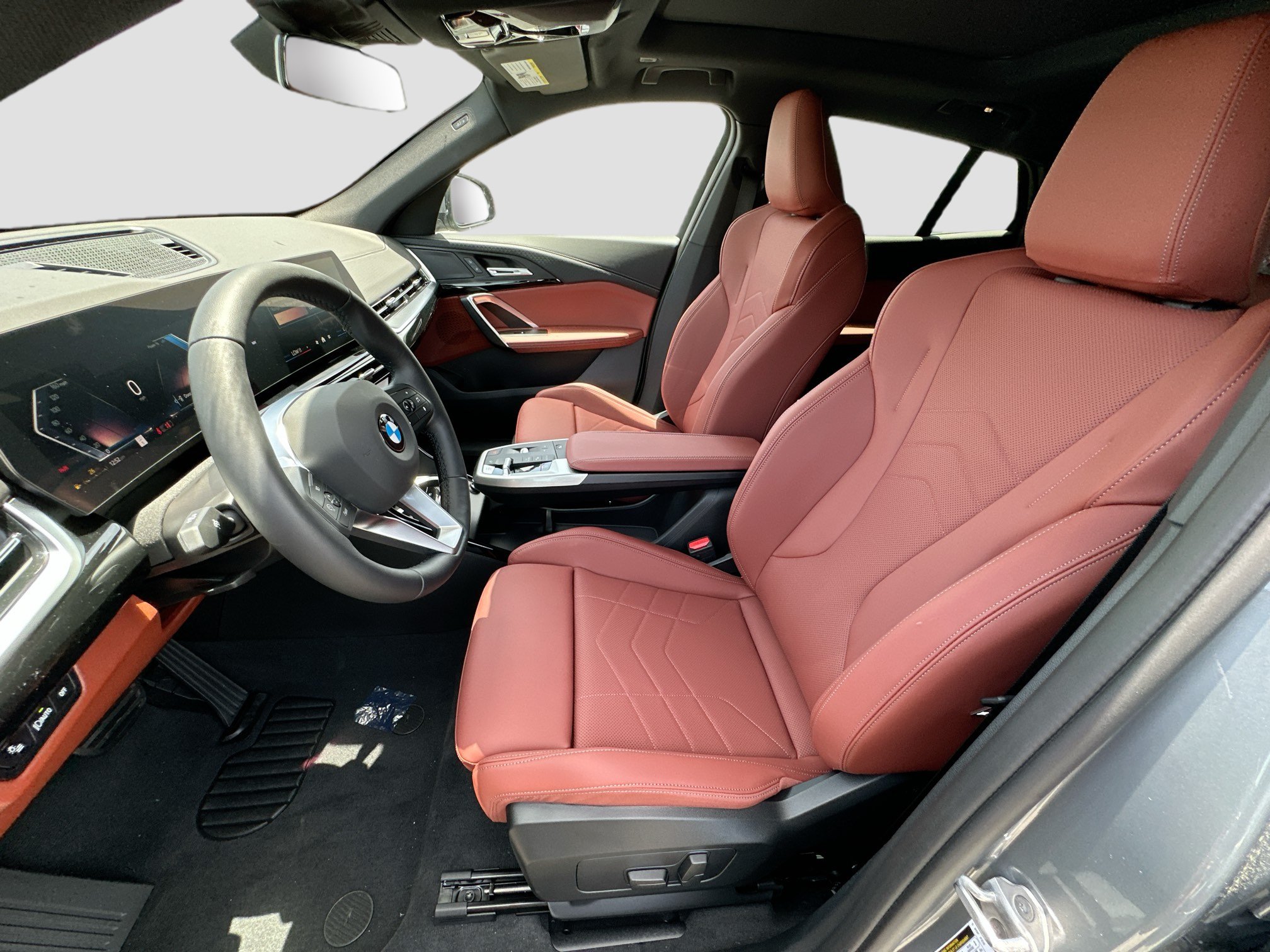 New 2026 BMW X2 xDrive28i w/ Convenience Package AWD/4WD image 12