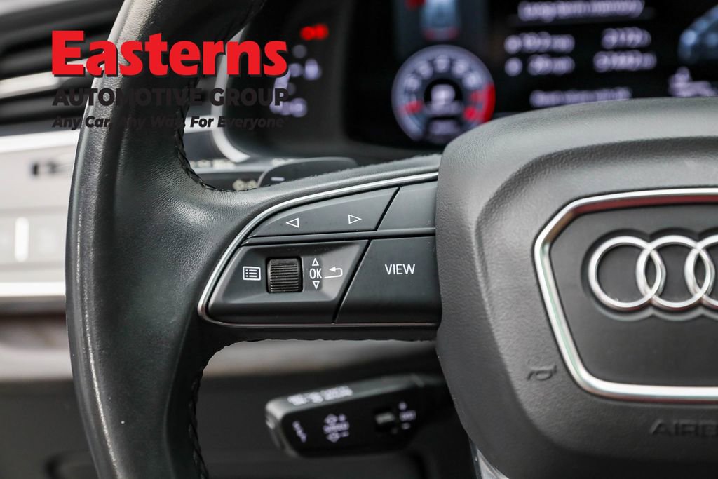 Used 2022 Audi Q8 Prestige w/ Prestige Package image 15