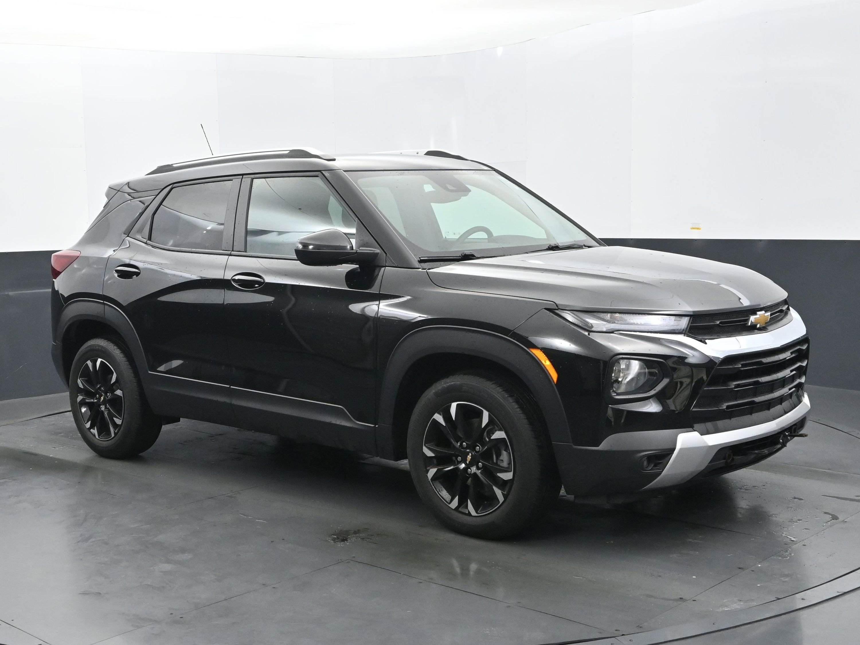 Used 2022 Chevrolet TrailBlazer LT AWD/4WD image 7
