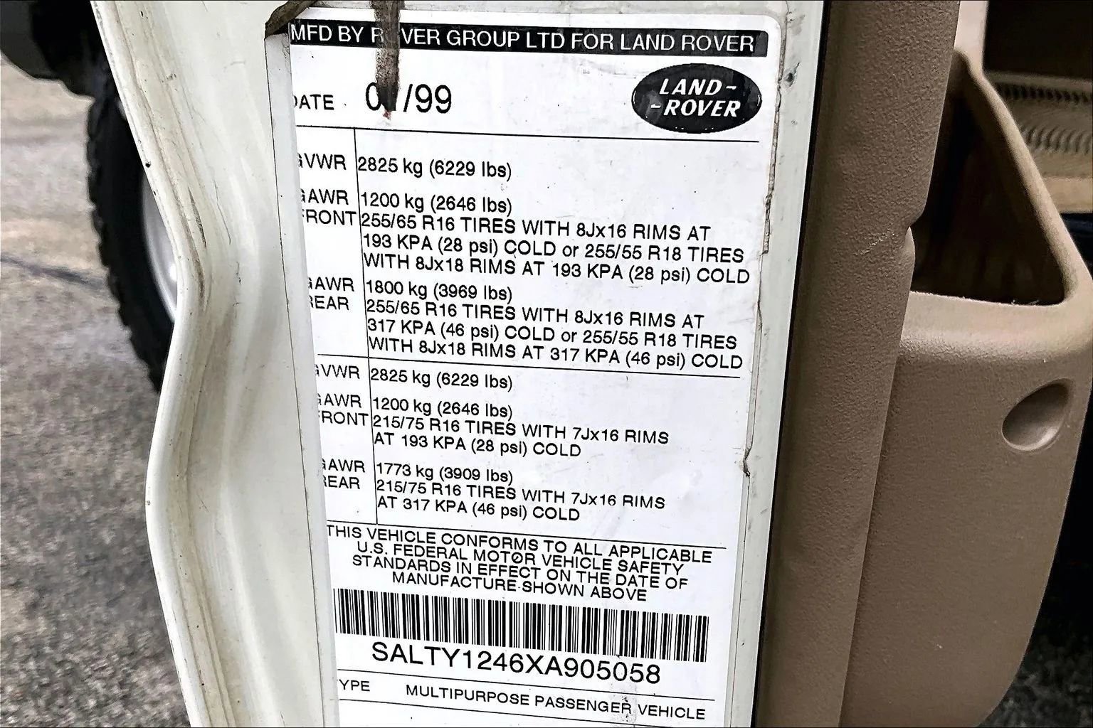 Used 1999 Land Rover Discovery Series II image 29