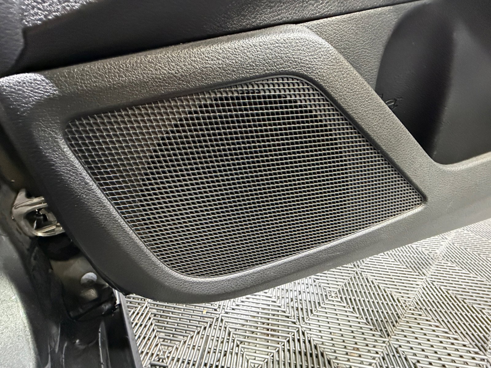 Used 2021 Nissan Altima 2.5 Platinum image 27