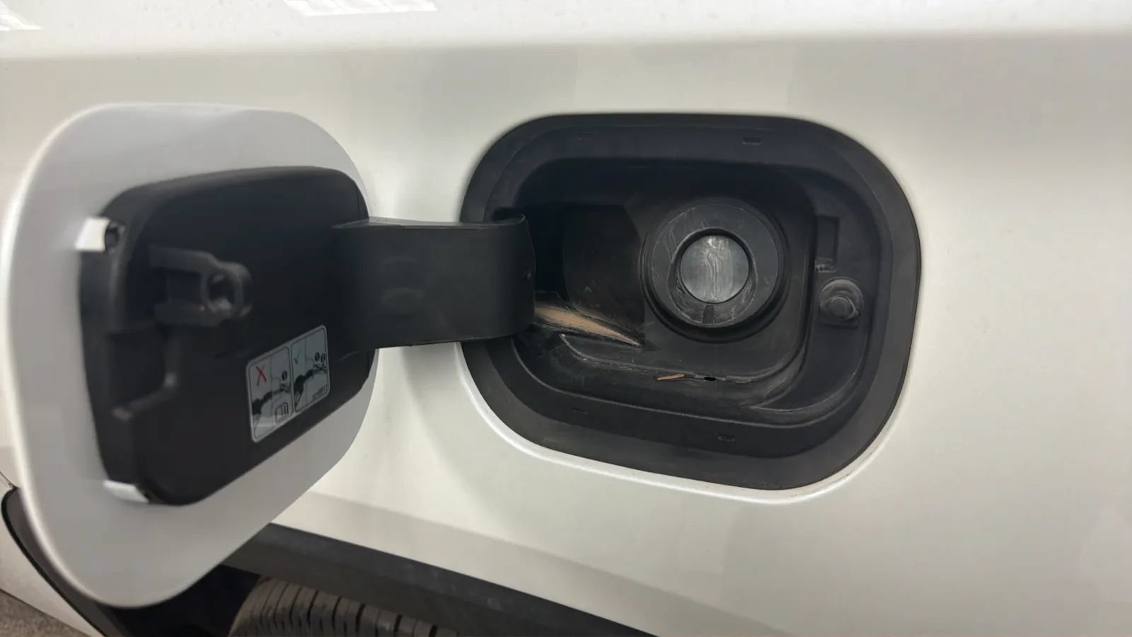 Used 2018 Chevrolet Traverse LT FWD image 30