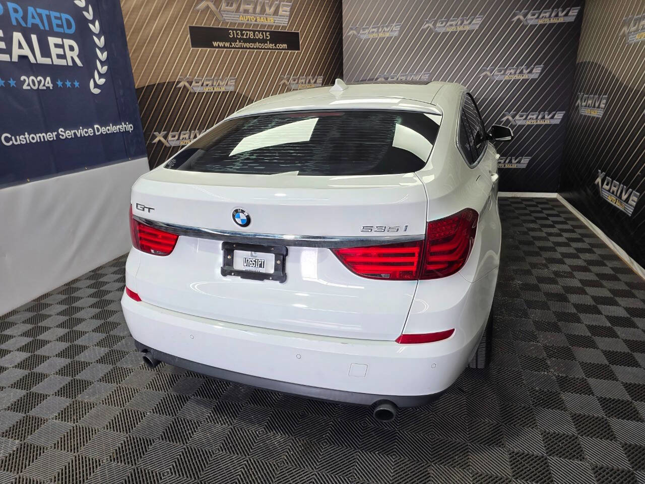 Used 2011 BMW 535i Gran Turismo RWD image 14