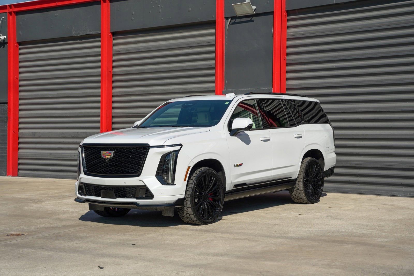 Used 2026 Cadillac Escalade V w/ LPO, ONYX Package video 1