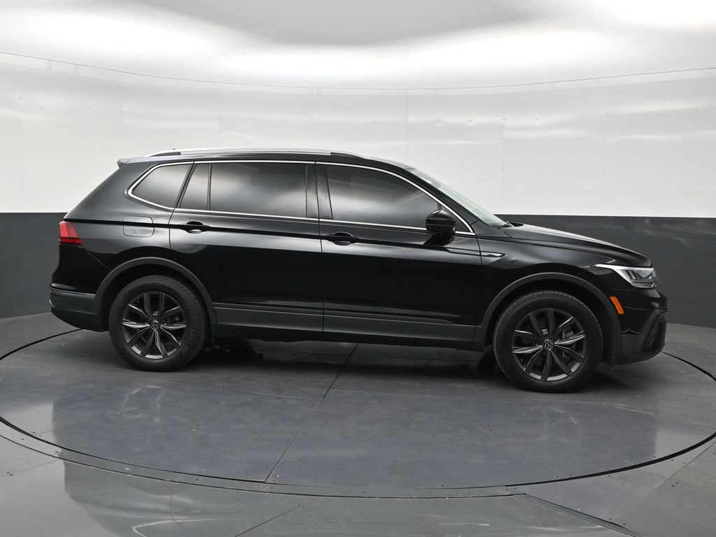 Used 2023 Volkswagen Tiguan SE FWD image 6
