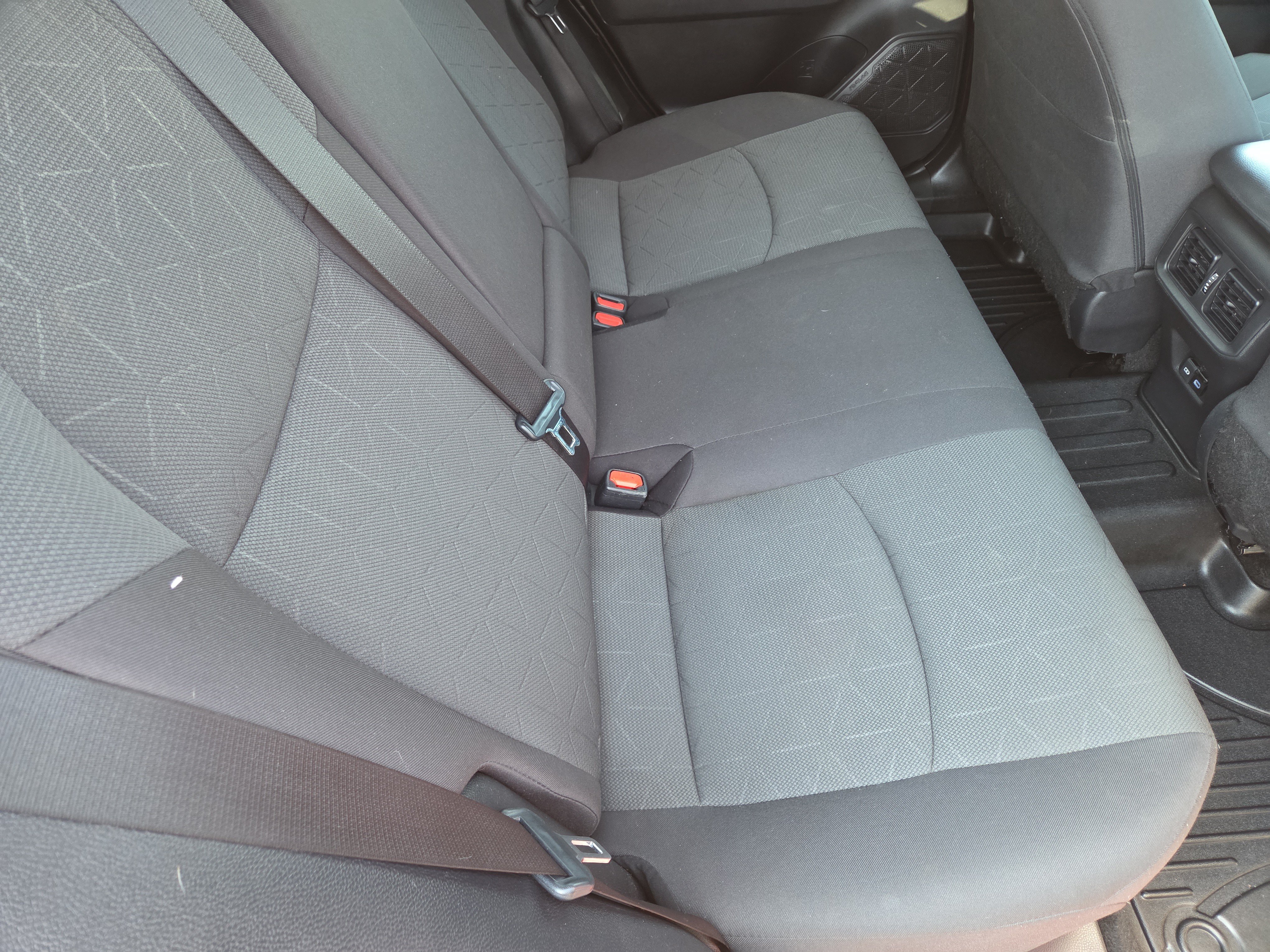 Certified 2022 Toyota RAV4 XLE w/ Convenience Package AWD/4WD image 19