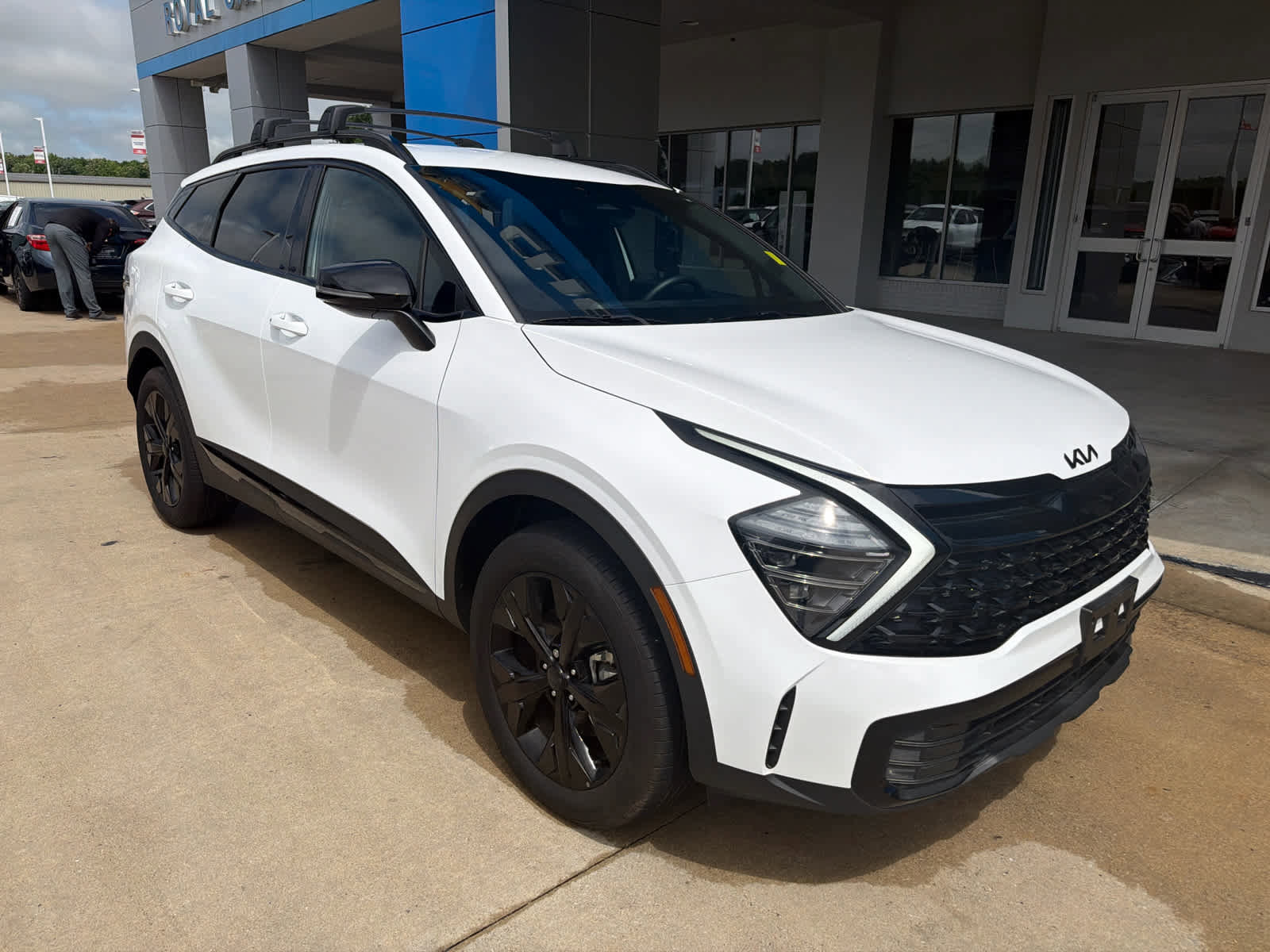 Used 2025 Kia Sportage X-Line AWD/4WD image 9