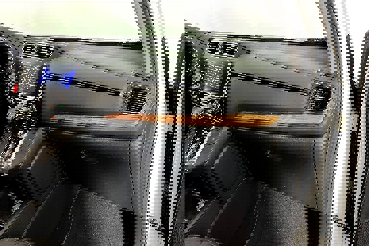 Used 2019 Honda CR-V Touring image 18