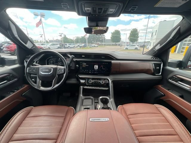 Used 2024 GMC Sierra 2500 Denali Ultimate w/ Max Trailering Package AWD/4WD image 18