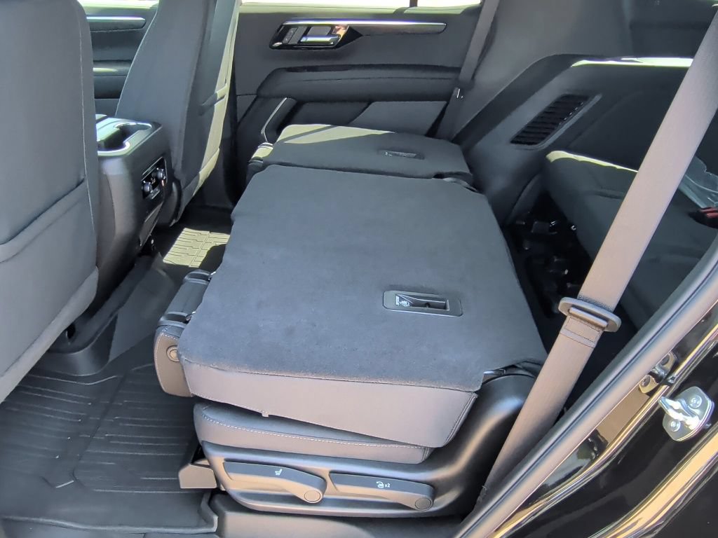 New 2026 Chevrolet Tahoe LS w/ Max Trailering Package AWD/4WD image 39