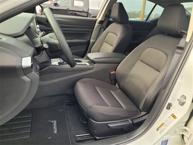 Certified 2025 Nissan Altima 2.5 S image 5