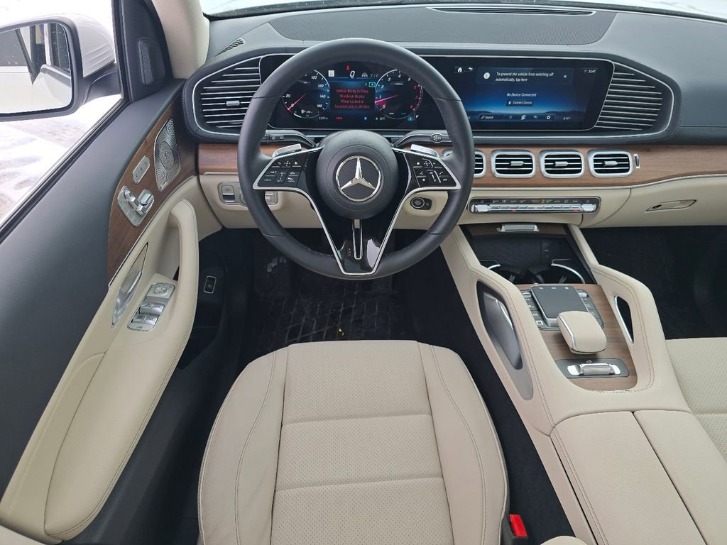 Used 2026 Mercedes-Benz GLS 450 4MATIC image 24