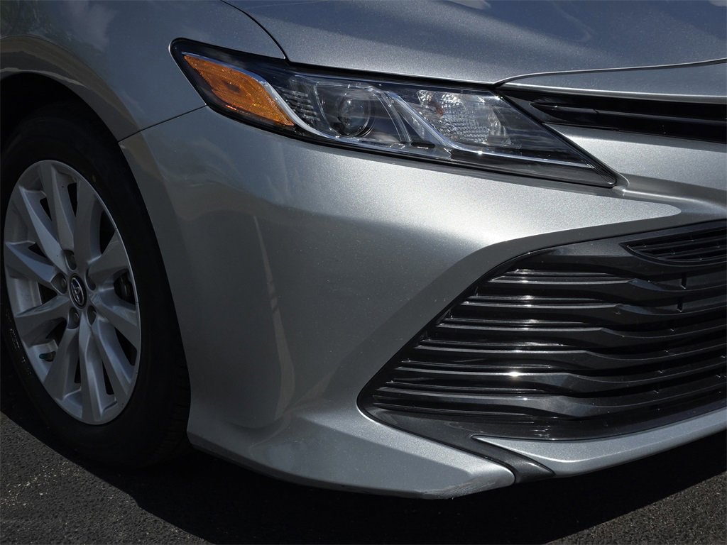 Used 2019 Toyota Camry LE w/ Convenience Package image 9